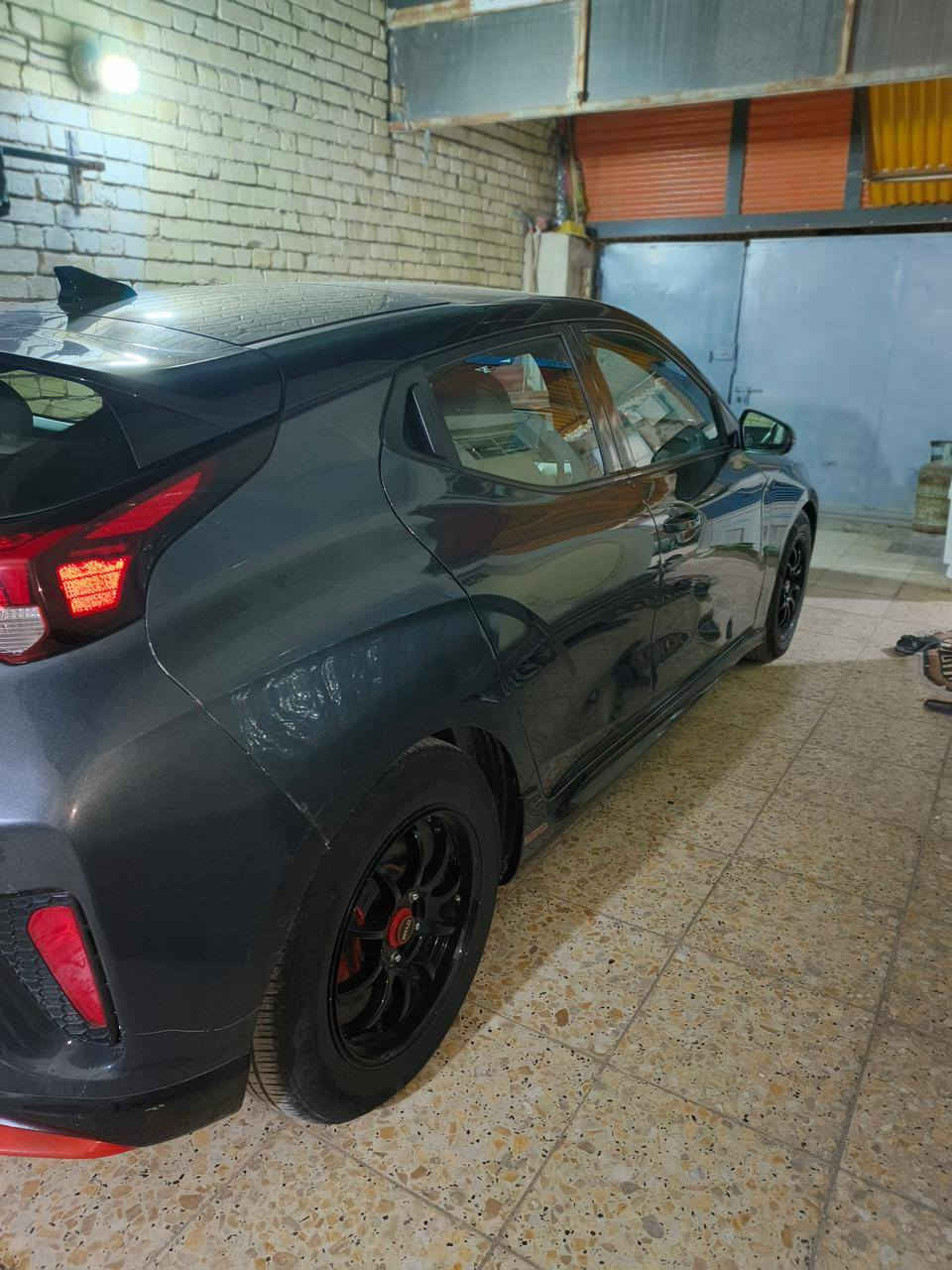 سلام عليكم فولستر موديل 2020  سيارة مكينة لف وستمية تيربو كير رياضي حادثهة موضح بل منشور سيارة جديدة تخم تاير وصدر جديد تحويل مباشر مكاني بغداد السعر $ 115 وبيهة مجال ***********__ ***********
