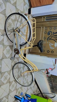 باسكل نضيف للبيع السعر مناسب الشراي يدخل خاص او يتصل عليه(07869192846)