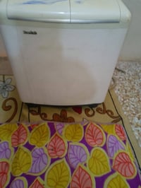 غساله لبيع سعره 50 ) 07772438992