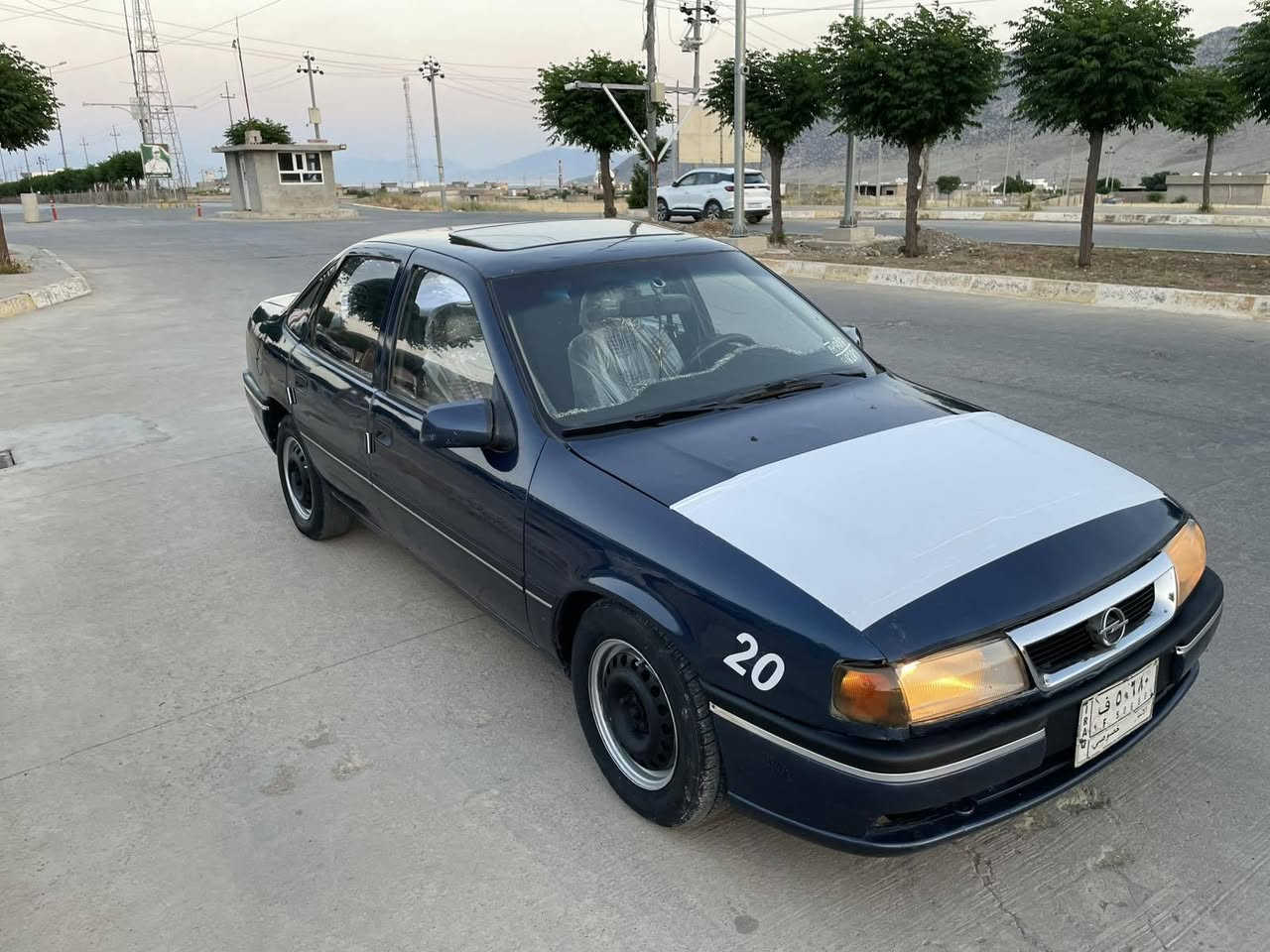 ئوپل فیکترا مۆدیل 93مــەکــینە 18سەنەوی ووکالەتی لەگەڵە من بەشەرت کێشەی مەدەنی ئەیفرۆشم گێڕو مەکینەوتوندوتۆڵی وکارەبای و گشت گیانی بەشەرت خایس وڕزیوی و دەعم ولێدراو موس و بڕاوەی بەشەرت بەڕاستی ماڵی دەستی دۆستە ناوو بەردەرگاو دەشبوڵی جوانە  شوین دەوروبەری ڕانیە ***********فایبەر واتساب رانية, السليمانية
