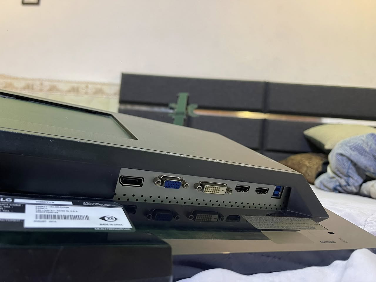 شاشه lg حجم 24  144hz fhd
سرعه استجابه بين ال 1-6 ms 
بنل tn
السعر ١١٠ وقابل للتفاوض 
توصيل موجود 
ادمن❤️


**إذا كنت صاحب هذا الإعلان وتريد حذفه لأي سبب، رجاءا أرسل رسالة إلى الدعم الفني**