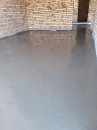 عملنا مستمر اي شخص محتاج صب رباط او صب البيت من الداخل او تسليطه سطح ي...