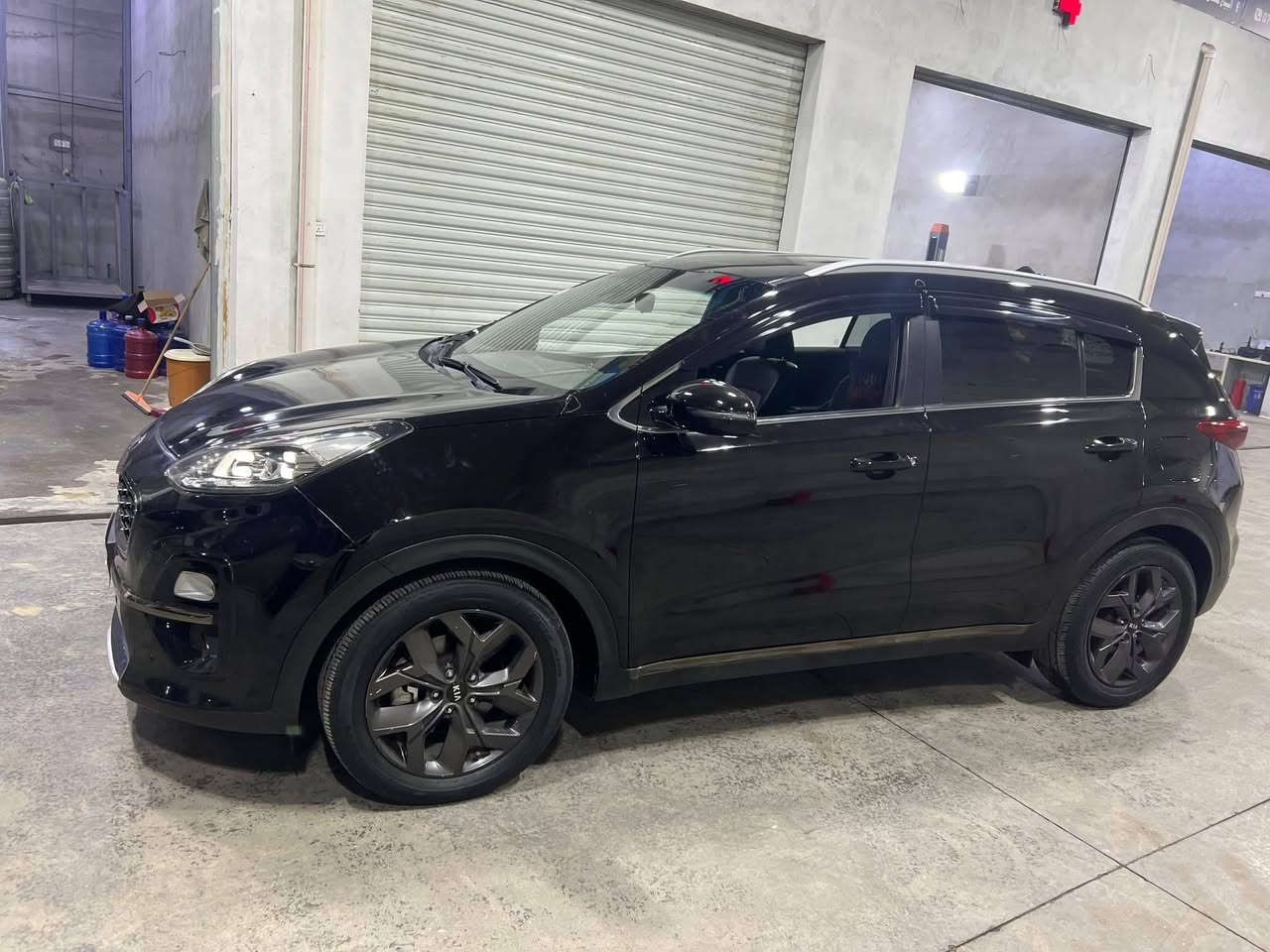 كيا سبورتج للبيع 2020
لون اسود ع بياذنجاني شذره
مواصفات السياره فور ويل درايف مود
 مكينه 2400 
 ويل كروم اشاير بل مري 
تبريد قطعتين شاشه كبيرة 
كامره دواره تحديد مسار 
درايف مود مانع انحدار 
رادار جانبي رادر خلفي 
تحكم ستيرن جهتين كروز سرعة
السيارة كفاله عدا البنيد مبدل بلادي اصلي فقط
بدون بارد و بدون صبغ ايرباك ستيرن فقط
 ماشيه 98 ألف حقيقي
السياره جديدة وجاهزه من كلشي
 كشنات جلد تدفئة وتبريد السعر 165وبيها مجال بسيط
للأستفسار أكثر الاتصال ع الرقم
*********** المكان بغداد البياع
