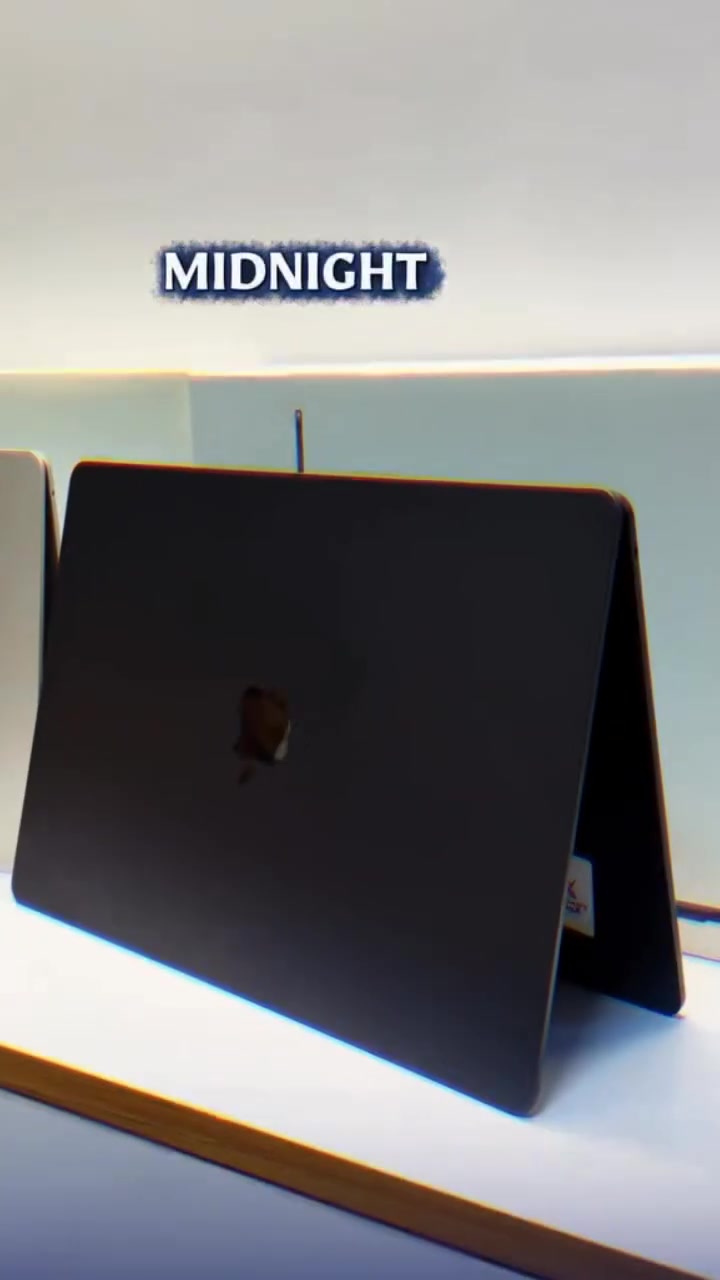 🔥 MacBook Air 15 M2 — مستخدم بحالة ممتازة جداً

💻 المواصفات:
• المعالج: Apple M2
• الرام: 8GB Unified Memory
• التخزين: 512GB SSD
• الشاشة: 15.3” Retina Display
• الألوان المتوفرة:
▫️ Silver — 16 Cycle
▫️ Midnight — 20 Cycle
• مع الكارتون والملحقات الأصلية

✅ مناسب للدراسة، العمل المكتبي، التصميم، والمونتاج.

💰 السعر: 1,200,000 دينار عراقي

✔️ البيع نقداً وبالأقساط عبر مصرف الرافدين

🚚 التوصيل داخل النجف وجميع المحافظات + توصيل سريع

 #ريلز #laptop #فيديو #lapgulf


**إذا كنت صاحب هذا الإعلان وتريد حذفه لأي سبب، رجاءا أرسل رسالة إلى الدعم الفني**