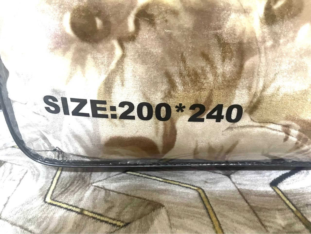 بطانيه مع دوشك ضغط عالي نفر واحد للبيع خاص *********** كركوك الحرية كركوك, العراق
