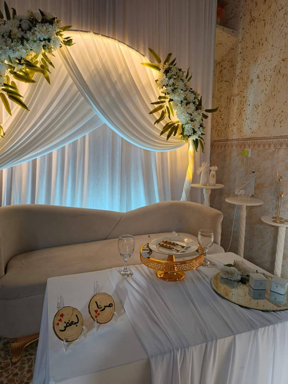 ✨ كوشات الخيال ✨ للمناسبات ✨
#تأجير كوشات بأناسب الأسعار وأحلى التصاميم 🤍
ديكورات راقية تناسب
الخطوبة • عقد القران • الحنة • أعياد الميلاد ✨
خلي مناسبتك مميزة ويانه
والتفاصيل اللي ببالك نصممها بذوق يجنن 🦋
واتساب الحجز ***********
@إشارة 
كوشات الخيال

