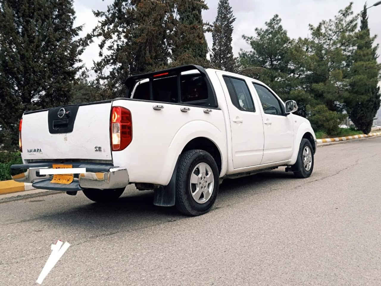 ناڤارا2009 رە قە م سلێمانی3پە ڵە بۆیاخی هە یە   سە نە وی یە ک ساڵ بە سە رچوە ژینگە ی دراوە گێڕو مە کینە و فلاوین و تە برید بە شە رت وتە حویل و غە رامە بە شە رت  چوارتایە ی لۆک دینارێک مە سرە فی نیە  سعری 86 گە ڵا   تۆزێ مە عامە لە جوابی کۆمێنت نادە مە وە گۆڕینە وە   ناکە م مشتە ریت        تە لە فونبکە لە سلێمانیم    ***********___*********** السليمانية, العراق
