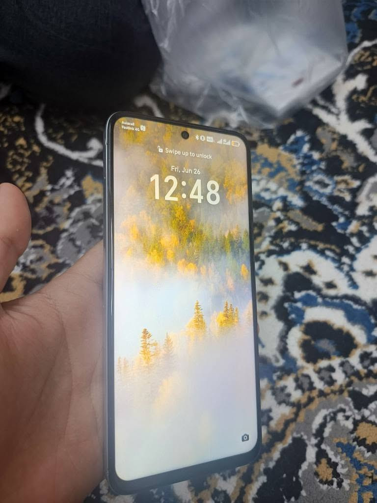 Honor x7c بۆفرۆشتن
256gb
کارتۆنو شەحنی خۆی لەگەڵە
پاتری6000
ڕام8
دوو سیم
نەکراوەتەوە
کامێرای 108mp
سناپ دراگۆنی 685
زۆر پاک و بێکێشەیە 
سعری  210هەزار
*********** السليمانية, العراق
