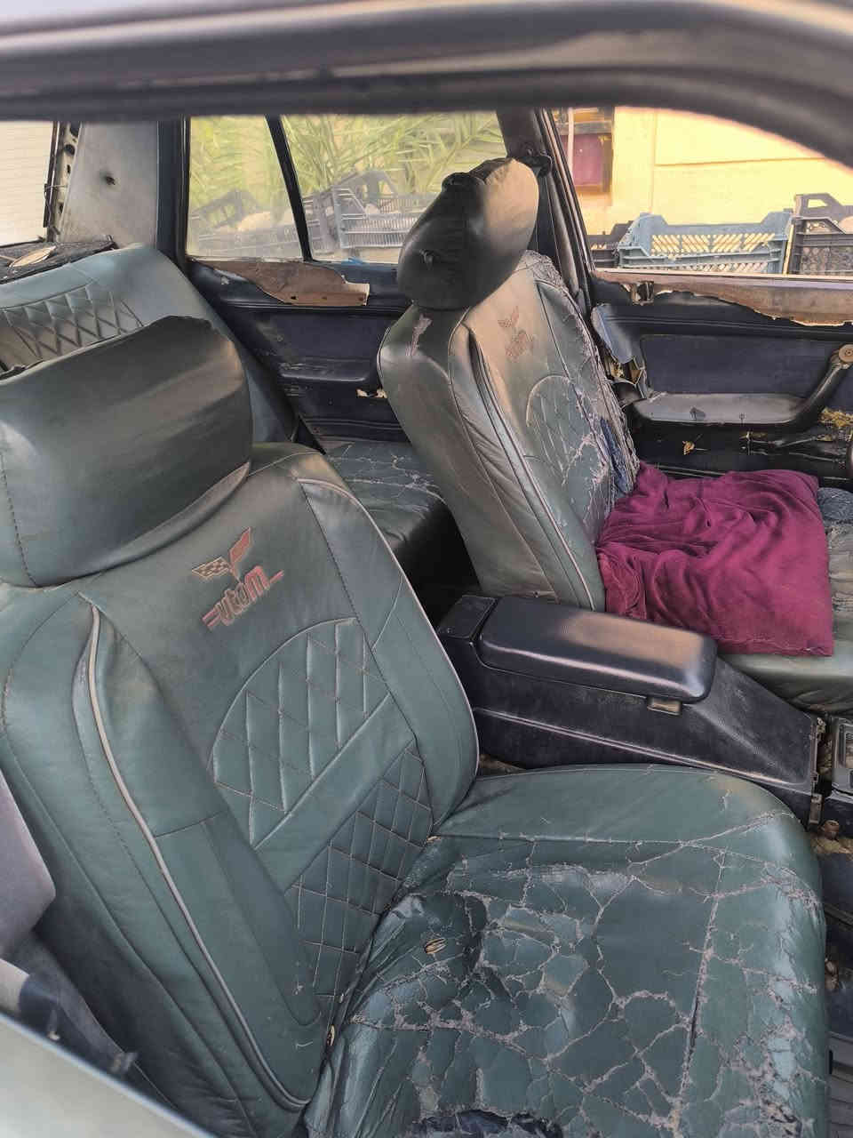 السلام عليكم سياره سوبر الموديل 84كوم حديد راعيهه يريد تحويل الغرامات مصفره السعر16وبيهه مجال مكاني البصره ابي الخصيب شارع الوسطى ***********
