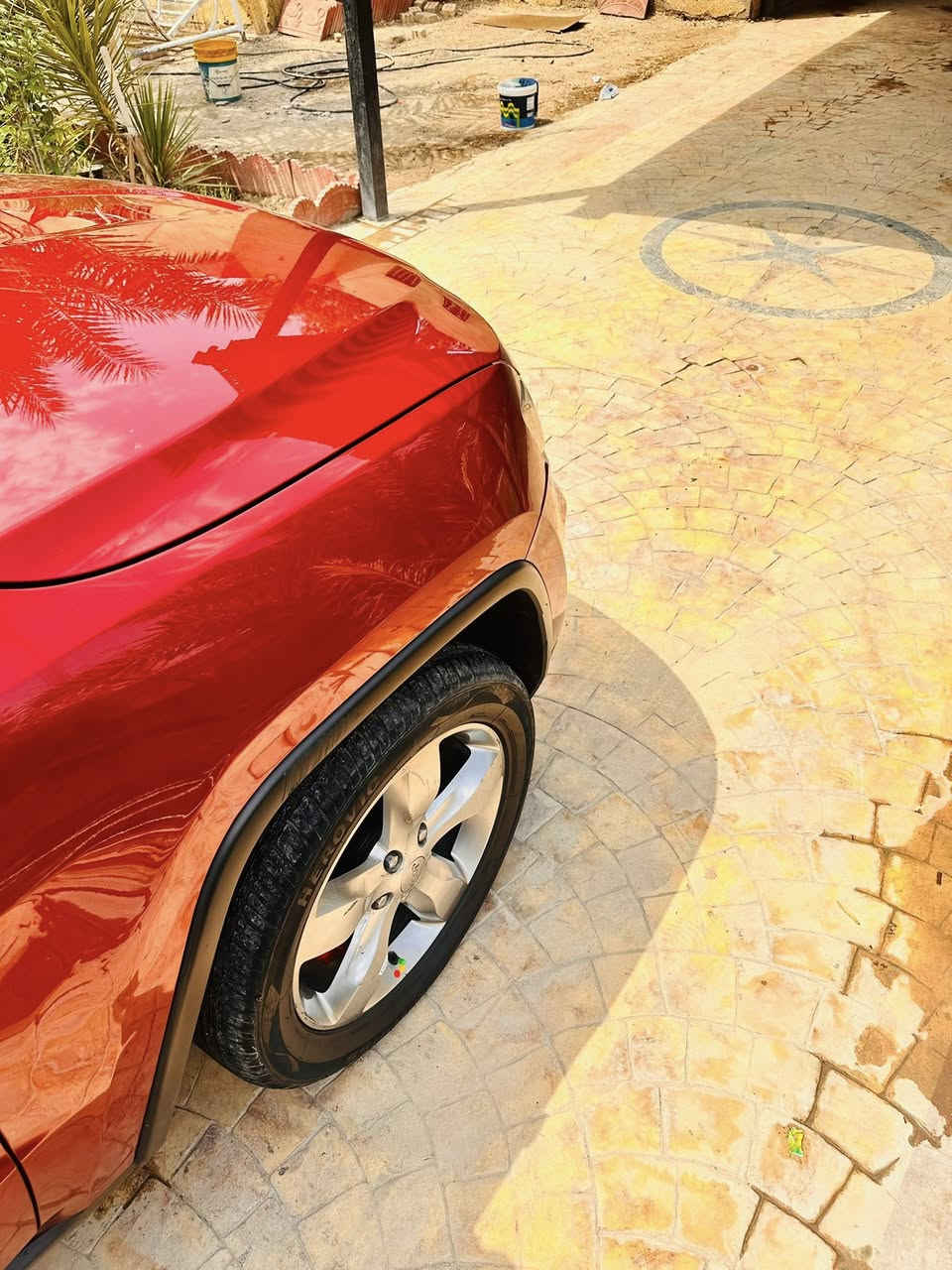 سلام عليكم /جيب /2012/ V8سلندر اوفرلاند خليجي مكفوله فقط جاملغ الايمن بارد اقل الشبر بدون صبغ   باقي السيارة مكفوله من الصبغ ولتبديل سيارة جديدة گير محرك خير من الله

المواصفات اوفرلاند 1/1 
5انضمه قياده
4*4
 بصمه تشغيل+بصمه ابواب
كشنات كهرباء +تدفئه+تبريد
ستيرن تدفئه+تحكمات 
تبريد ثلج❄️+تدفئه
جنطه شفط كهرباء
حساسات اميميه+خلفيه
كامره خلفيه
لايت ثلجي
 نضام جگات بلادي تصعد وتنزل
ويل 20كروم
رقم بغداد الجديد شبه مميز
بعد بيها هواي مواصفات معروفه ال اوفر لاند
السعر 190وبيها مجال
الرقم ***********
