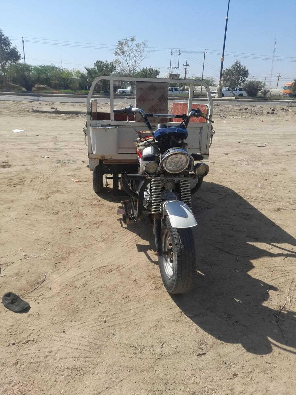 السلام عليكم ستوته البيع موديل ١٤ مرقمه لوحات جهزه مكاني سوك الشيوخ هاذ رقمي***********
