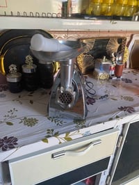 مكينة ثرم • استعمال قليل • المعقل قرب الساعه