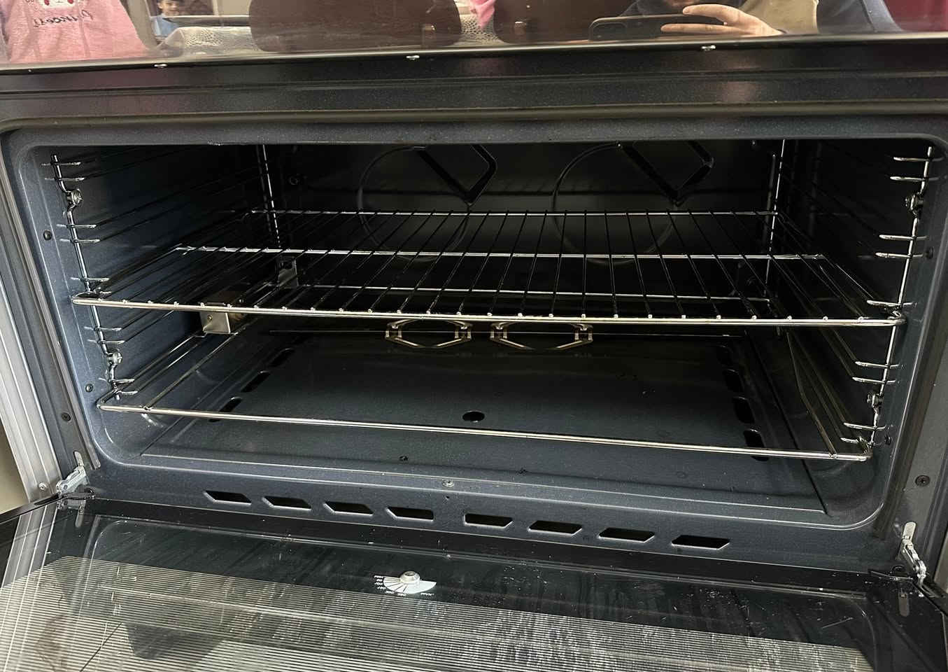 طباخ ايطالي نظيف كلش استعمال قليل
سعر ٤٥٠ وبي مجال
مكان بغداد عامريه


**إذا كنت صاحب هذا الإعلان وتريد حذفه لأي سبب، رجاءا أرسل رسالة إلى الدعم الفني**