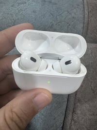 ايربود ابل برو 2 • تايب سي • نظيفه جدا