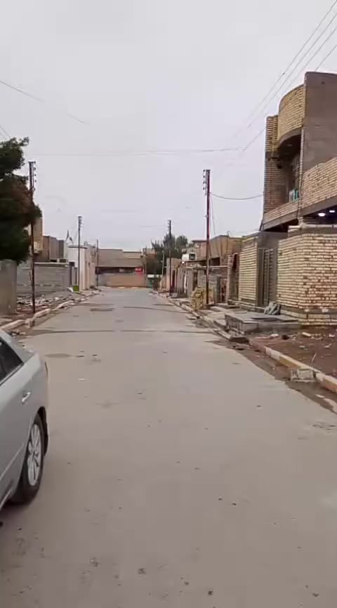 بيت للبيع مساحة ١٠٠ متر السعر ٤٨ وبيه مجال 
الموقع السكلات خلف الشارع التجاري خلف أسواق (سمارك) نهاية شارع السوق الكبير قريب على المدارس 
للإستفسار ***********
