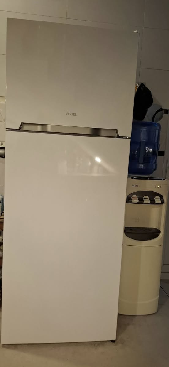 ثلاجه للبيع نوع فيستل ارتفاعها ١٩٠ والعرض ٧٠السعر 450 العنوان بغداد الراشديه


**إذا كنت صاحب هذا الإعلان وتريد حذفه لأي سبب، رجاءا أرسل رسالة إلى الدعم الفني**