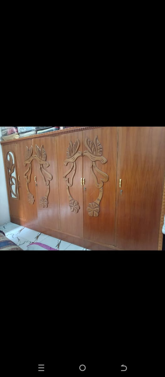 غرفه للبيع الشراي يتصل على الرقم التالي ***********
