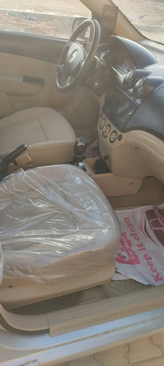 افيو خليجي اوتوماتيك جديده 2009 كفاله عامه جاهزه كير مكينه1600وضع شركه كهربائيات حداديه شاشه  جديده كفاله رقم شمالي  تريد وكاله أو مداور 
السعر 72 
للاستفسار***********

***********
