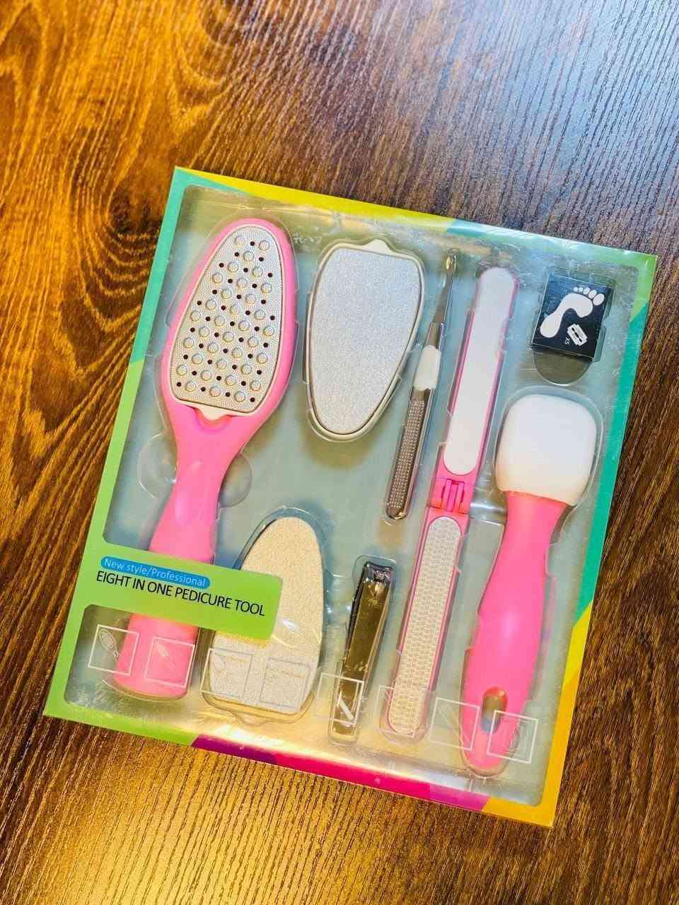 Eight in one pedicure tool 
بكج العناية المتكامل بالقدمين والأظافر

بكج القدم 
وفرنالكم افضل بكج متكامل لمعالجة الاقدام من جميع مشاكل الخشونة والجلد الميت والتشققات 
اغلب البنات تعاني من تهيج جلد 
القدم بسبب الحرارة والبرودة 
أو عامل أخر يسبب التشقق والخشونه بالقدم لذلك سيدتي 
تحتاجين لعناية بين فترة وفترة ولأهميته وفرتلكم هذا البكج ، كل شي تحتاجين للعناية موجود بالأضافة الى مبرد قدم معدني له فائدة كبيرة في تقشير الجلد 
تمتعي بقدمين ناعمة مع البكج المتكامل لأجمل قدم

سعر البكج  ١١ الف 
🚘 يوجد خدمة توصيل لجميع محافظات العراق ٣


**إذا كنت صاحب هذا الإعلان وتريد حذفه لأي سبب، رجاءا أرسل رسالة إلى الدعم الفني**