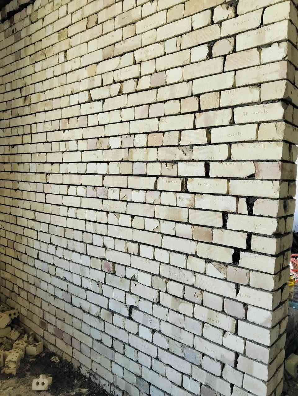 خلفه بناء متفرق حاليا ***********
