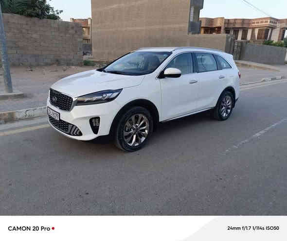 السلام عليكم
سورنتو موديل 20 رقم بغداد خليجي. مداور ثاني يوم
بيها بابين عكس السايق بس صبغ بدون دواخل و فتح. محرك مفتوح مكان السياره الفلوجه
السعر 230 ورقه 
للاستفسار الاتصال *********** /***********
