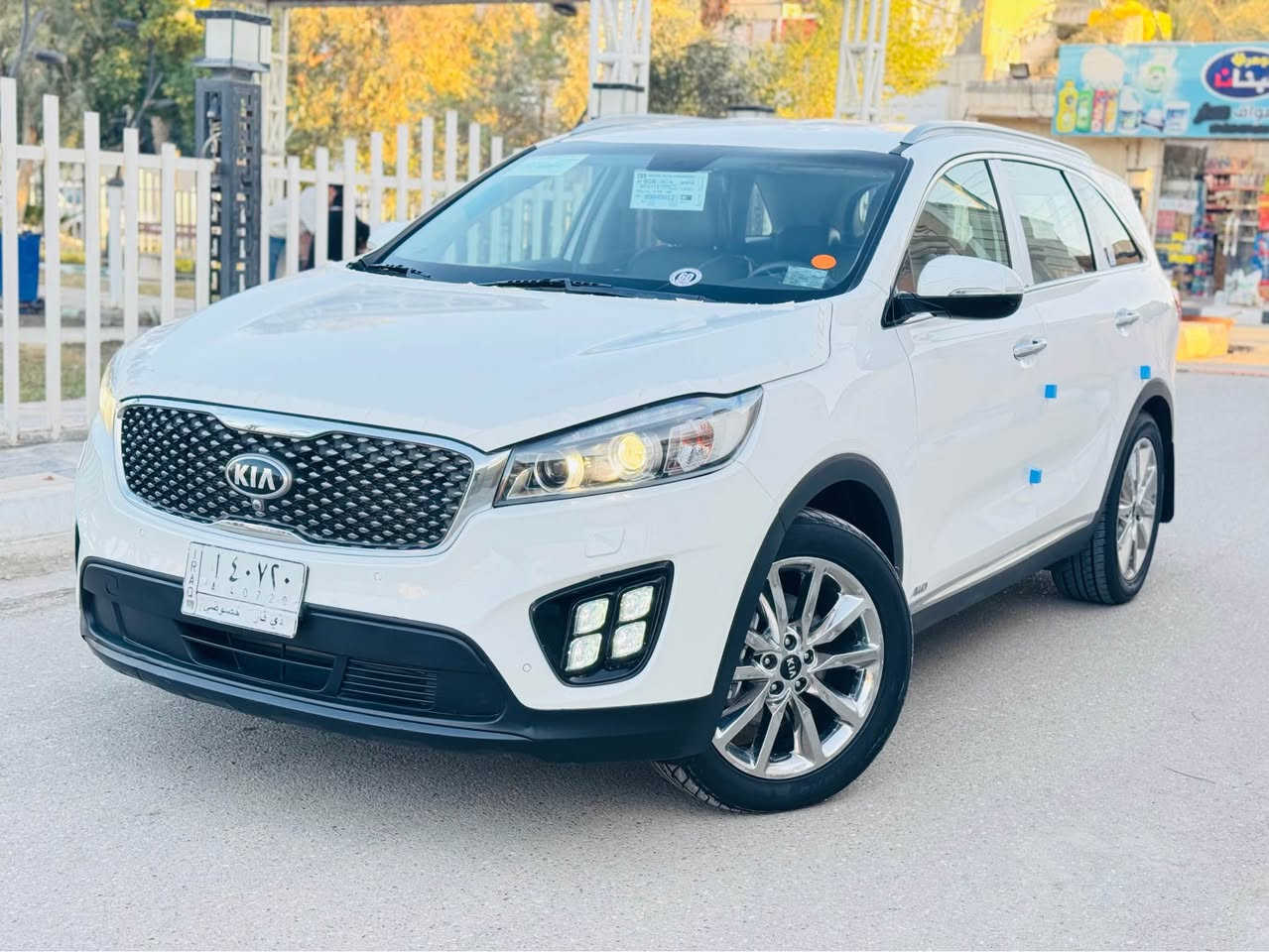 السلام عليكم ورحمة الله وبركاته 
كيا سورنتو 2016 سياره عل وضع شركه ستخدام شخصي حيل نضيفه فول موصفات ما عدا بنراما سايد بريك دكمه رادرات بصمه أبواب بصمه تشغيل أناره ترحيب سورنتو أشاره بمري  5 ويل كب 7 راكب 3 قطع تبريد 6 سلندر حساسات  امامي جانبي حاجب بوجكتوات زينون مرايات شفط بردات سلايت كشنات جلد قرميطي كشن حراري جنطه كهربائيه كامره امامي خلفي زراك لايت سياره جاهزه مكينه كير حداديه تبريد عل وضع شركه  سياره مال جناي رقم ذي قار سنويه جديده تحويل مباشر  سياره مكفوله من الفتح والتبديل والضربه فقط طرف الباب بيه صبغ بصيط فقط  حته الدعاميات مكفولات شرط الفحص مكان سياره مركز الناصريه قرب مركز شرطه الفداء سعر 198 مجال بصيط اتصال *********** ناصرية, ذي قار
