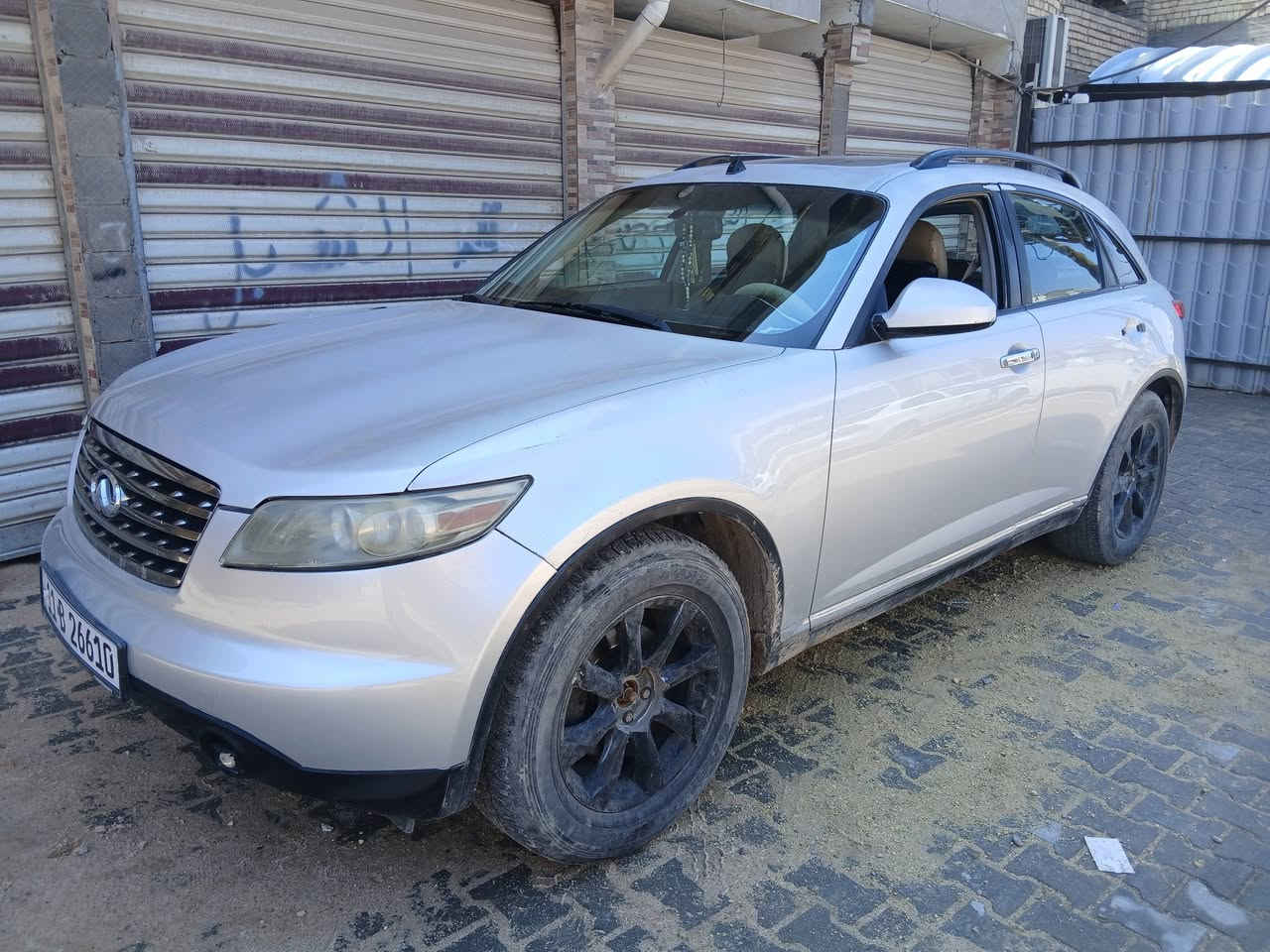 السلام عليكم انفنتي fx35موديل ٢٠٠٧ رقم بغداد انكليزي باسمي السياره كير محرك تبريد خير من الله بيهه صبغ ابيع احزاام بدون ظربه السياره حلوى وجاهزه بيهه نواقص بسيطه المسجل نقصه شريط كشن السايق يتقدم بس ميرجع يده باب وحده هاي نواقص السياره ومعروفه مواصفات الانفنتي للاستفيار *********** السعر ٧٥ وبيهه مجال ان شاالله مكاني سبع البور
