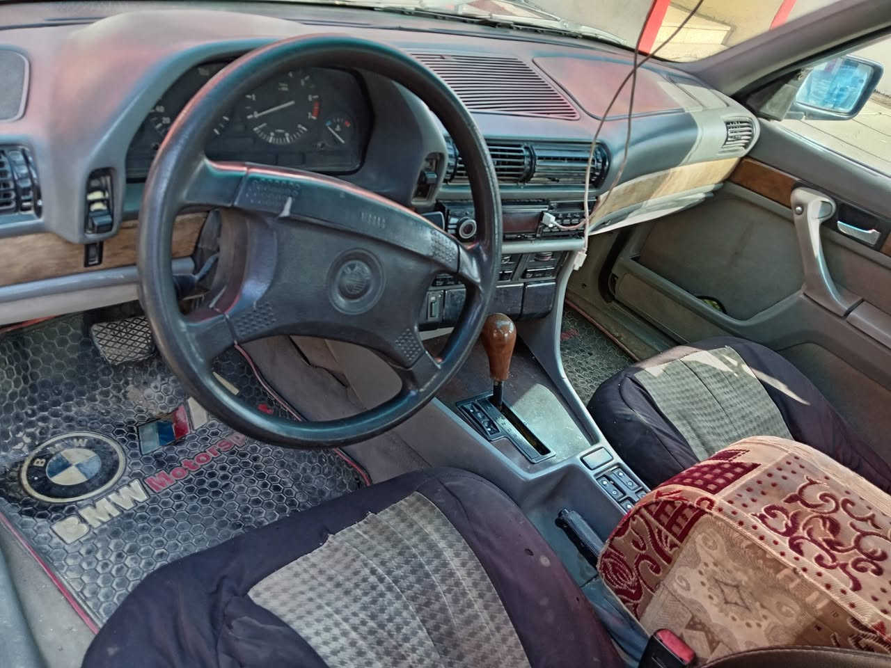 سلام عليكم بيم لبيع حجم 730 رقم بغداد محرك 8 سلندر كير محرك جدد صدر جديد تخم تاير كهربايات كله شغاله سعر 45 وبيهه مجال ترهم مراوس حسب قناعه مكاني عامريه الفلوجه ***********
