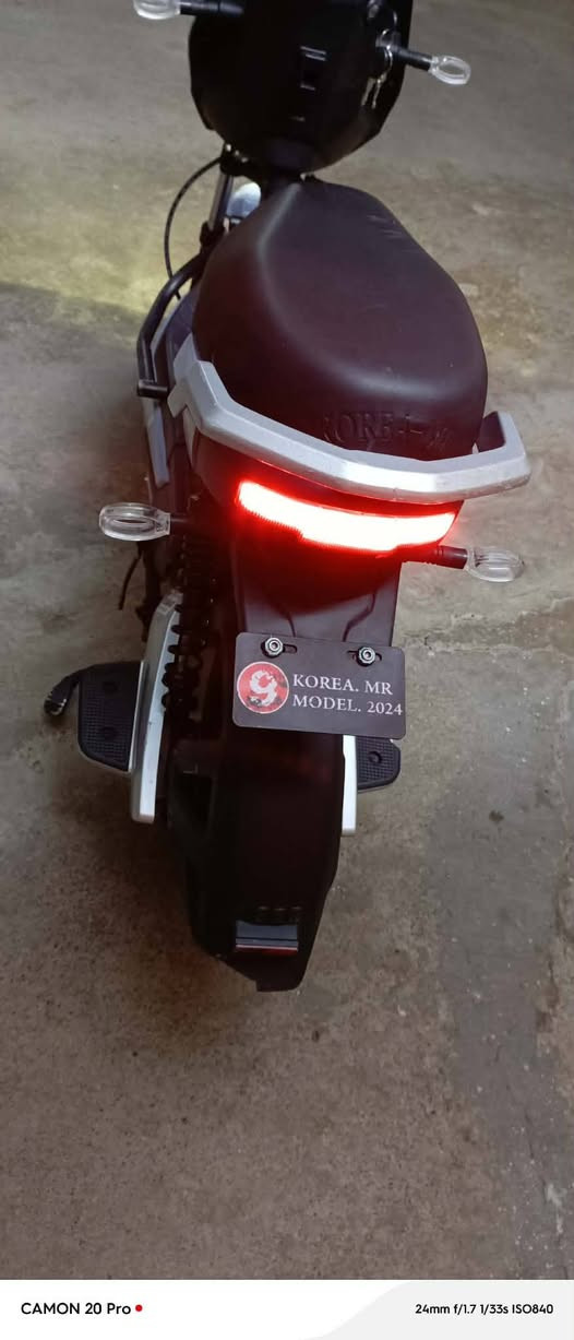 للبيع ماطور شحن 🔋⚡
حجم ١٦
لايت أمامي وخلفي شغالات
اشاير شغالات 
بطاريات ٤
 
السعر ٢١٠ وبي مجال شي قليل
الخاص مفتوح


**إذا كنت صاحب هذا الإعلان وتريد حذفه لأي سبب، رجاءا أرسل رسالة إلى الدعم الفني**