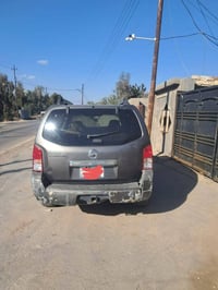 توجد باثفندر للبيع في بغداد محرك مجفت جديد موديل٢٠٠٨ بسمي هذا رقمي خاب...