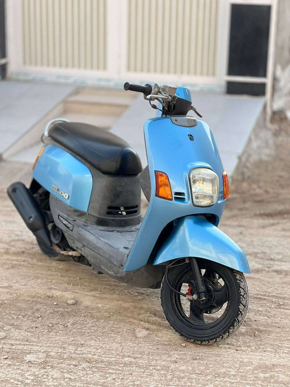 سلام عليكم ورحمة الله وبركاته للبيع
دراجه بوليس 120 سرعه دراجه خير من الله كله بلادي مختمه ختم واحد وين ماتريد اكو ختم بكل شي كفرات اشاير شوته ذيل كلشي بي ختم مكينه مكفوله وعلى ضمانتي سعر الدراجه 900 وبيه مجال لشراء مكان دراجه بابل نادر الاولى حي زيتون.   رقم صاحب الدراجه (***********) او مراسله الصفحه
