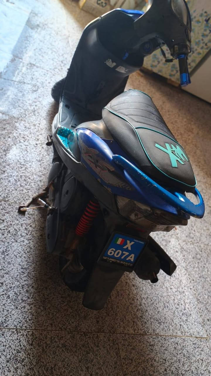 سلام عليكم شباب دراجه ماكس عدله دراجه حلوا أو كامله مكينه ناعمة وحلوا تسمع بس صوت كزوز كامله مكمله سعر خاص مكاني قضاء المدينه ***********
