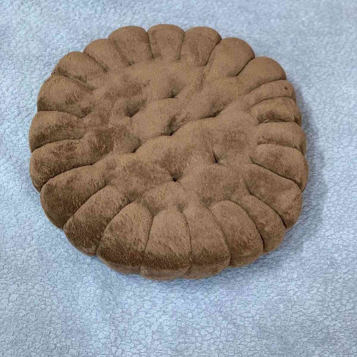 #فيروزه للمفروشات 

مقعد بسكويت ديباج وجه قديفة  
قياس  ٤٣ في٤٣ 

توجد خدمه توصيل كافة المحافظات 

 🚕🚕🚗🚗🚚
للحجز والاستفسار يرجى مراسلة الصفحة📩

 ☎️☎️ او الاتصال على الرقم ***********
