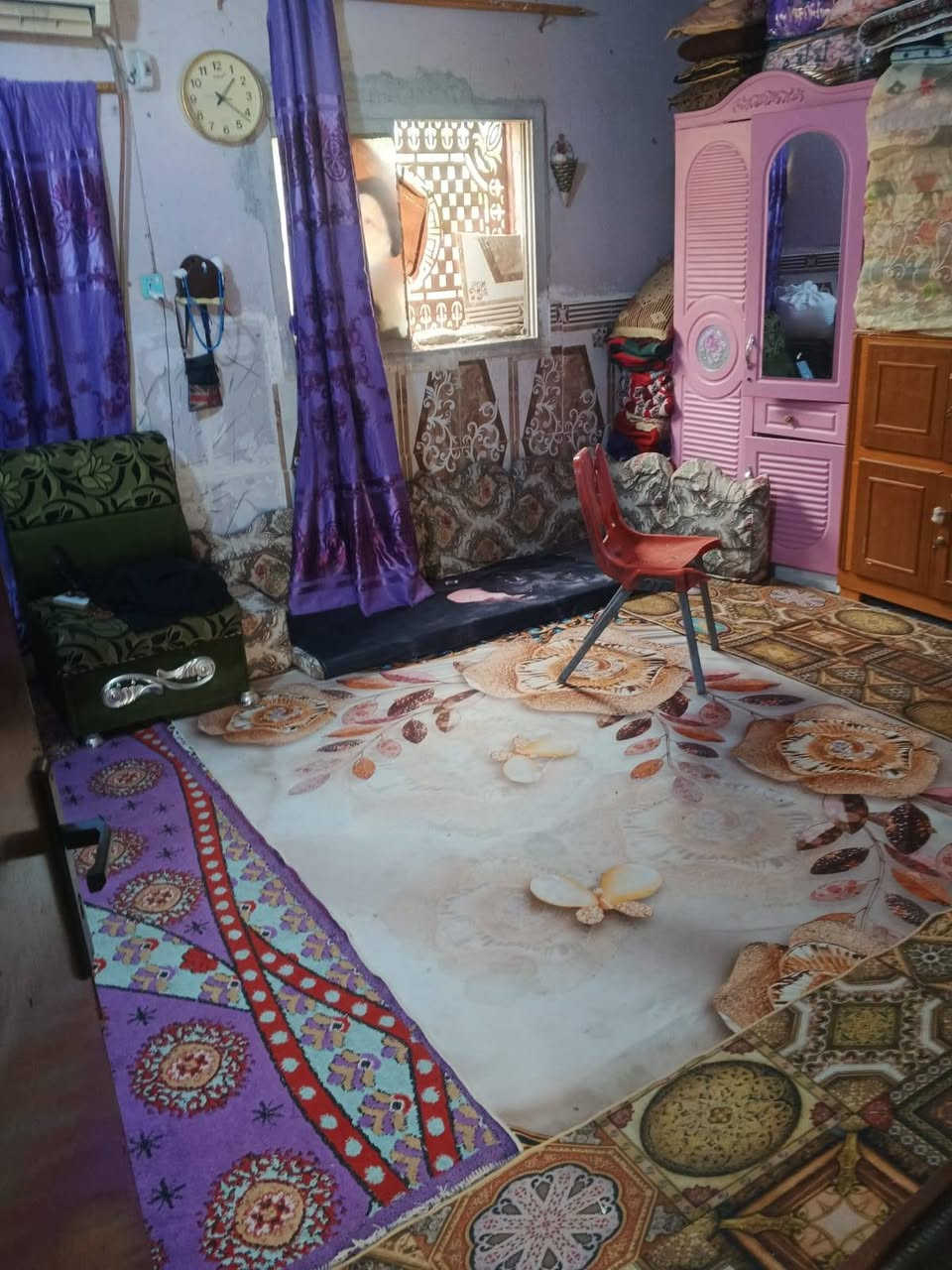 مكلف بلنشر بيت زراعي مساحه 110للبيع الطليعه الأولى شارع يا حسين النزله الي مقابل مجمع بصاط الريح السعر خاص رجاء يحتوي على غرفتين وصاله ومطبخ وصحيات وستقبال  ***********واتساب
