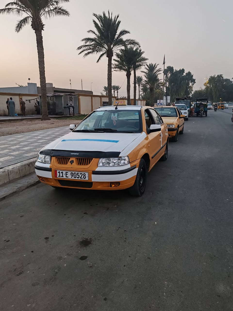 سمند ٢٠١٣ سياره جاهزه للبيع او المراوس حسب القناعه مكاني بغداد بوب الشام سعر ٤٠ وبيها مجال شي قليل رقم بغداد بسمي ***********
