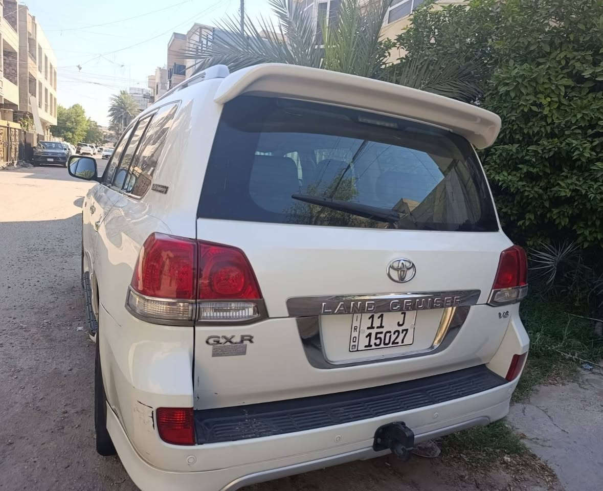 جكسارة ستينية 300 ورقة مكفولة
جكسارة للبيع
موديل 2011 ستينية نظيفة جدا 
بدون صبغ مكفولة
السعر 30000دولار
الاتصال 
***********
