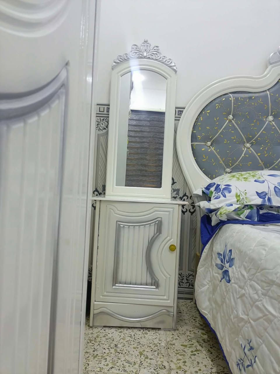 غرفه نوم صاج عراقيه 

مكان الدورة 

سعرهــــــــــــــــــ900ـــــــــا نهائـــــــــــــــــــــــي يكول اقل ليدخل تمام


**إذا كنت صاحب هذا الإعلان وتريد حذفه لأي سبب، رجاءا أرسل رسالة إلى الدعم الفني**