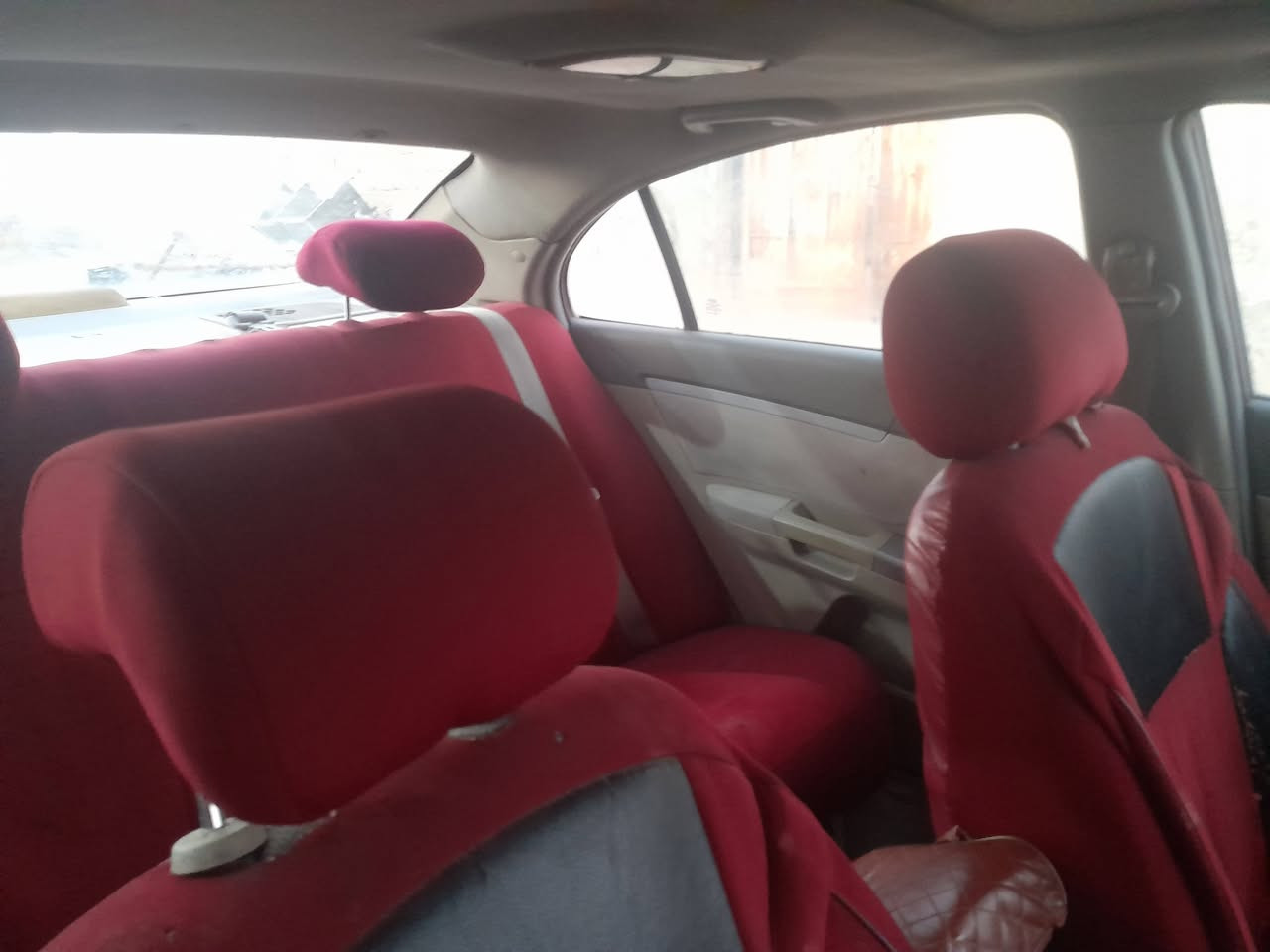 سلام عليكم سياره ام كراند مديل ١٢ سياره جاهزه رقم نكليزي تحويل ثاني يوم  حداده تخم تاي تبريد كله شغال كفاله ضربه او كص عنوان البصره سعر 38 》وبينه ماجال حك جيه رقم ***********
