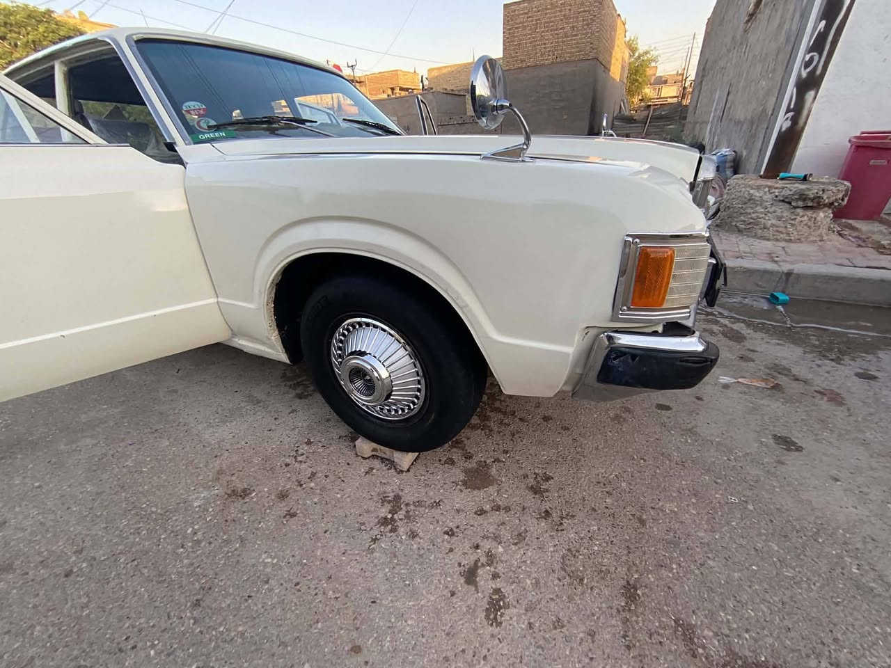 مرا خصت ابو كروب محترم  سلام عليكم كراون 79 سياره مصبوغة جماليه تبري ثلج مكينه وكير جدد سيارة طخم تاير جديد كهربائي كلها شغاله سيارة حله من صوره الله شاهد رقم سياره نينوى نكليزي سنويه 31 هزه جديده مشروع وطني مكاني بغداد رقم سفسار عله رقم وتساب *********** رقم رصيد ***********
