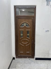 باب PVC • عرض ١م • ارتفاع ٢٥٤سم