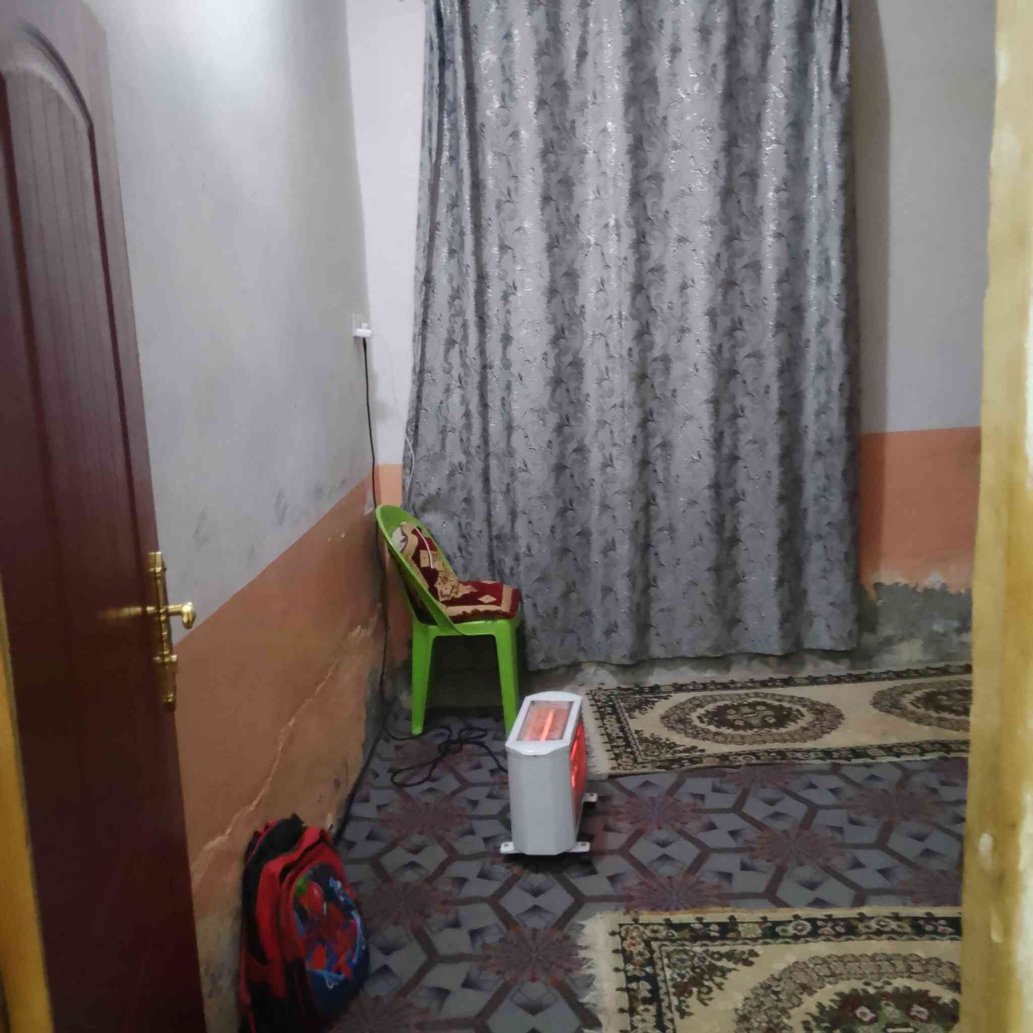 دار البيع طابو زراعي سند 25 مساحه 100 متر
موقع خلف محطه العلاك
السعر 16 وبيه مجال
غرفتين وصاله ومطبخ
***********
