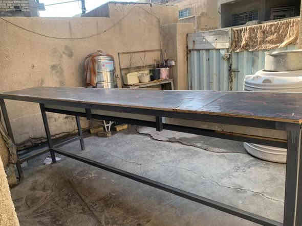 مسطبة من طابقين للبيع طولها 3،متر وعرض كل طابق 50 سم المكان بغداد الجديدة للاستفسار على *********** موجود واتساب
