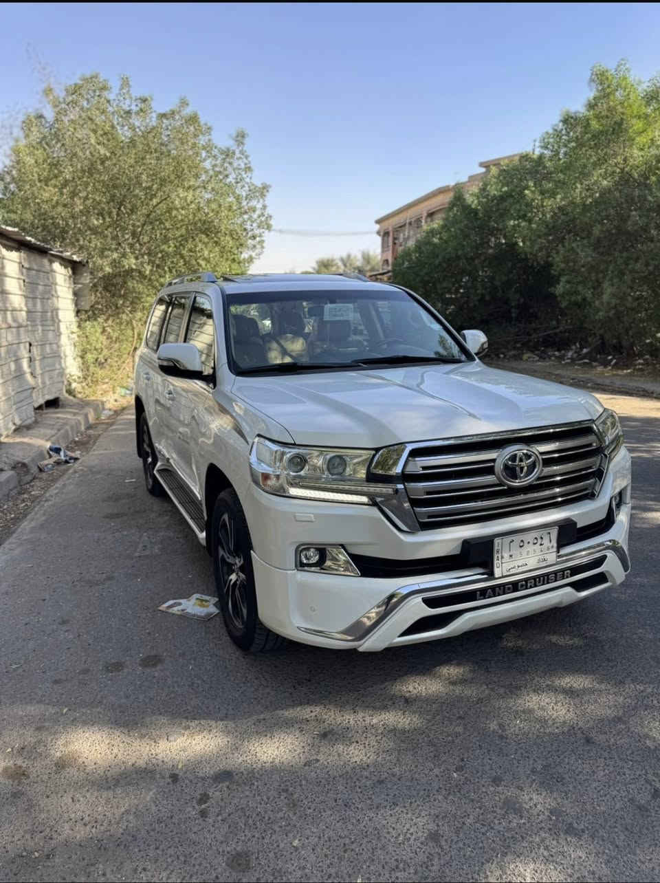 السلام عليكم
لاندكروز 2017برريم اصل  اصل فول 1/1 السياره جديده لوك 
مكفوله كفاله عامه ماشيه97 الف 
عدتهه سبيرهه غراضهه كلهن مامستخدمات 
فتحه سلايت 
زراك لايت لايت زنون 
5 كامرات 
كشنات جلد اصلي كريمي 
دبل كشن كهرباء كشن السائق 3 دكم
8 ايرباك 
طفايه
تشغيل عن بعد 
شاشه كبيره 
دبل ماوس 
فول تحكم
7 راكب 
3 قطع تبريد 
محرك 6 سلندر 4000
فورويل دفع رباعي 
حساس اصلي 
ويل 18 تخم تاير جديد وسبير منازل.
السياره بشرط محرك كير صدر كلهه بعدهه عل وضع الشركه 
مكان السياره بغداد 
رقمي***********
