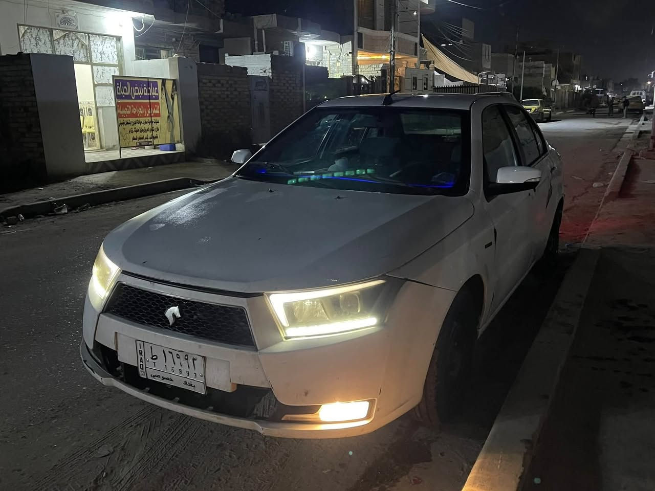دنا للبيع موديل 17 عليها غرامات 15 ورقة ابيع الك تريد وكالة تريد تحويل 
الي يشترها هو يدفع الغرمات السيارة كير ومحرك كورلا جديد تبريد ثلج كل نقص ما بيها صدر جديد 35 ورقة تنطيني وغرمات عليك شوكت ميصير عندك روح سدد *********** واتساب اسويلك وكالة عادي
