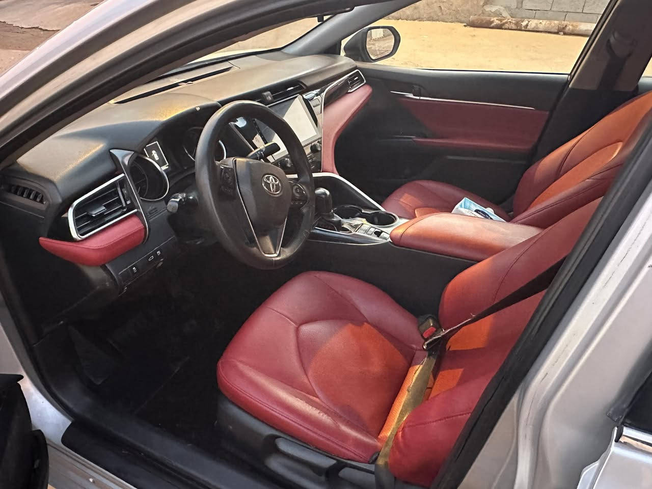 كامري 2020 اصل مسجله بالسنوية 2023
رقم انبار باسمي تحويل ثاني يوم
ماشية 79 كم العداد غير مكفول

لايت لد 
كامرة خلفية 
شاشه
تحكمات ستيرن
مثبت سرعة
كشنات جلد
ويل 20
السيارة جاهزه ومكمله واتعهد بالتحويل والاصوليات

السيارة صبغ عام تغيير لون فقط بيها مكانات معجون بسيطه مال تعمير

السيارة يرادلها شويه ترتيب

سعرها 147 وبي مجال بسيط

مكان السيارة الانبار - الرمادي

للاستفسار: ‭ ***********
