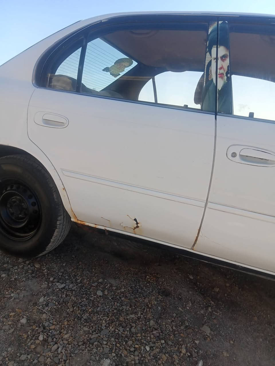 كورلا 92
للبيع 45قفل سنويه منتهيه سنتين 
تخم تاير باتري جديد كهربائيات كله سغال 
سنتر لوك ريمونت رعيها يمي بل غراف يريد مداور 
بيها كتاب من كريم حسون


**إذا كنت صاحب هذا الإعلان وتريد حذفه لأي سبب، رجاءا أرسل رسالة إلى الدعم الفني**