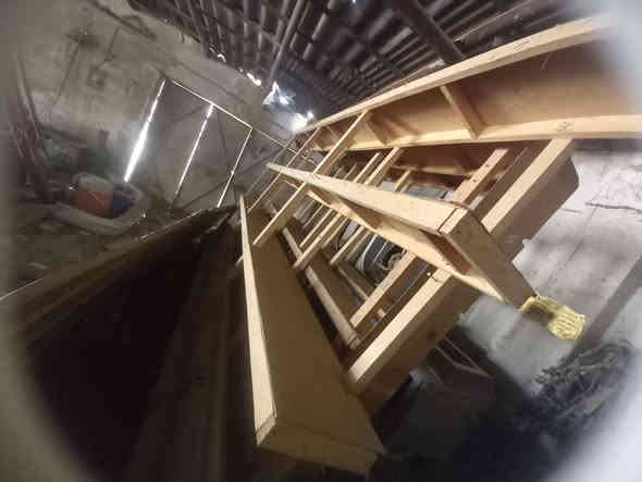 سلامن عليكم مكلف بلنشر رفوف خشب ثقيل خشبهن .باب أول عدد 3 واحدطول 3×2 وللعرض وثاني 2×2.70ولثالث 2×2.80 مكلف بلنشر الرجاء رقم صاحب الرفوف  (***********.₩☆***********)
