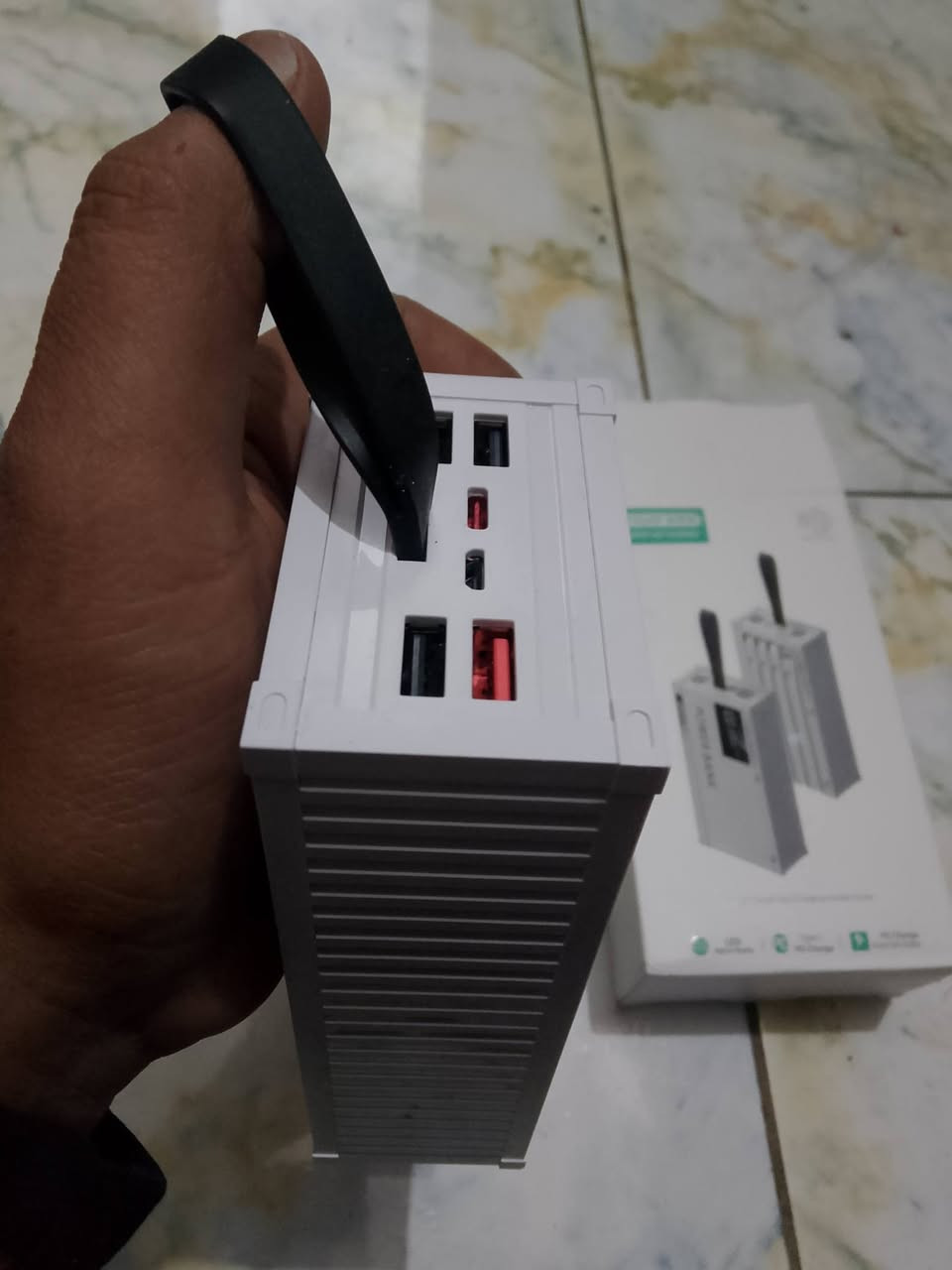 السلام عليكم شلعه 50 قفل عنوان البغداد ام الكبر***********
