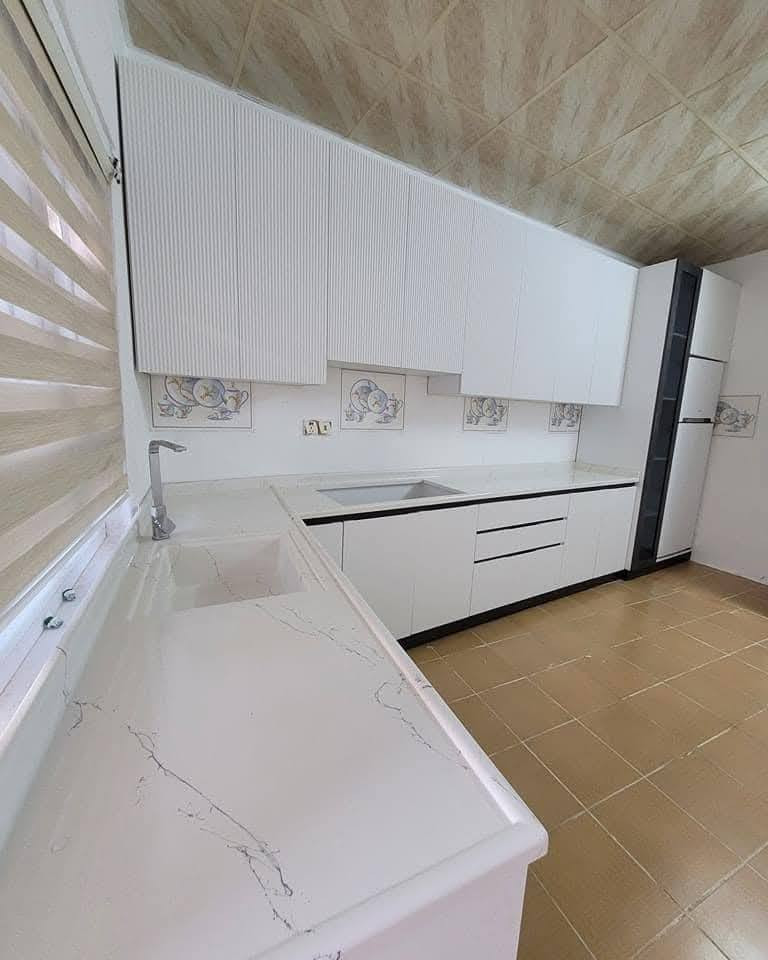 معمل تبارك الرحمن الألمنيوم وال HDF وال BVC والمحجرات بأنواعها والقواطع والأبواب التركيه حساب الطلب الستفسار واتساب ***********
