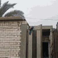 دار للبيع في حي السفير فرع اول مقابيل السياج البلوك المساحه 122 متر بن...